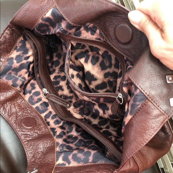 B Makowsky Large Brown Purse - Picture 7 of 11
